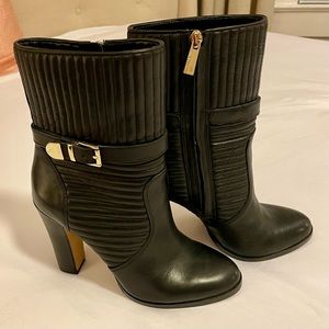 Vince Camuto VC-Curtis Boot - Silky Leather
